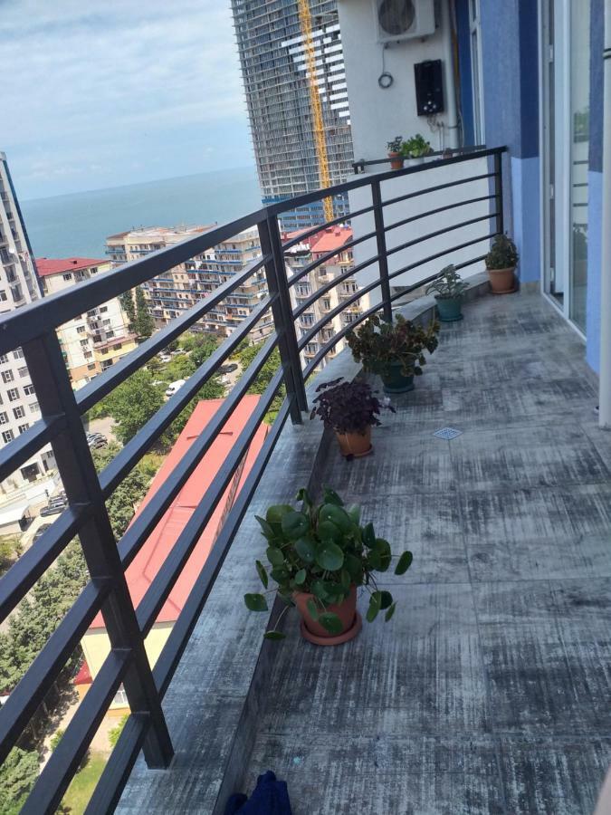 Apartament Delux Sea View บาทูมิ ภายนอก รูปภาพ